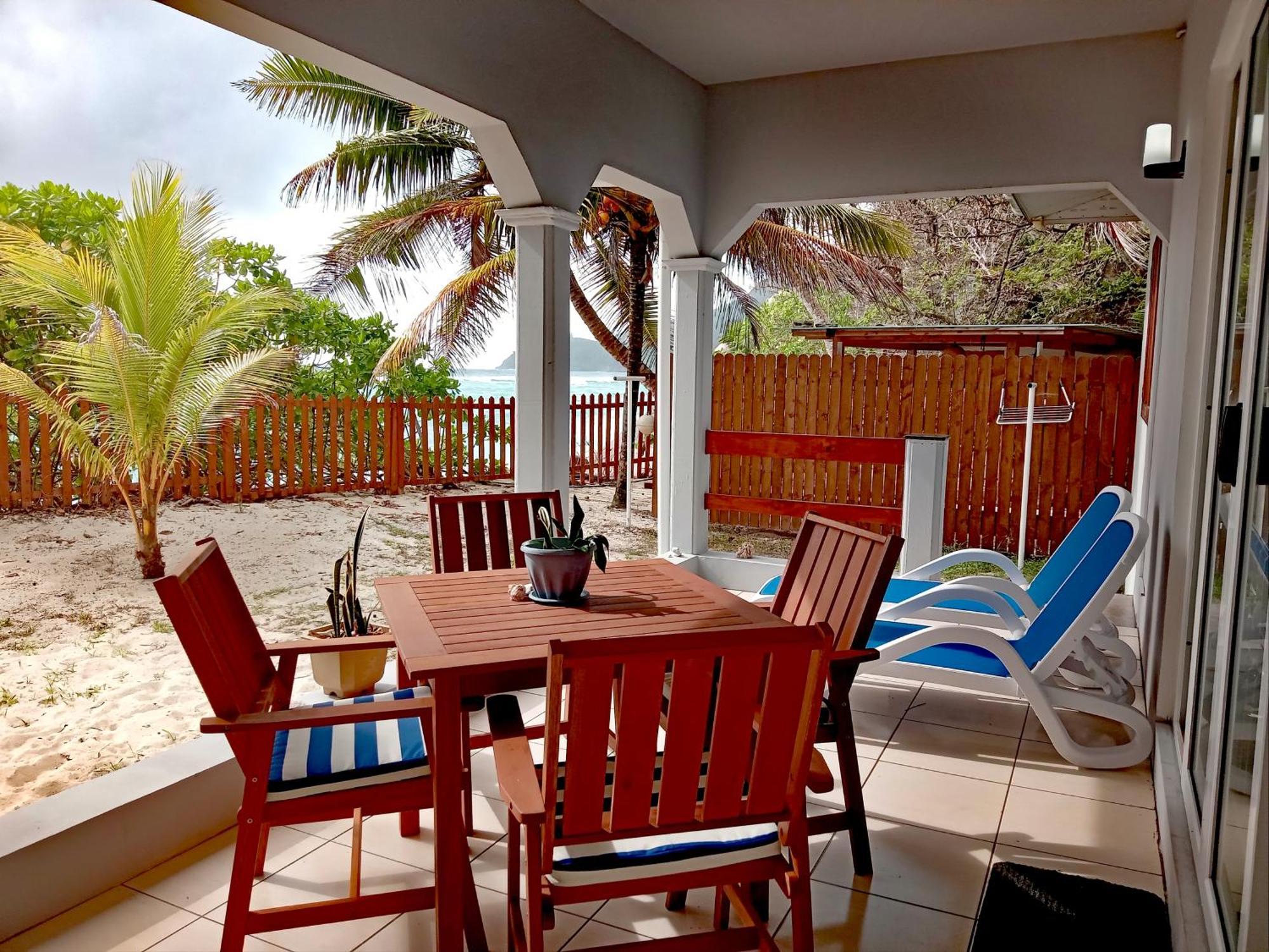 Roz A Mer - Beach Apartment Takamaka Exterior photo